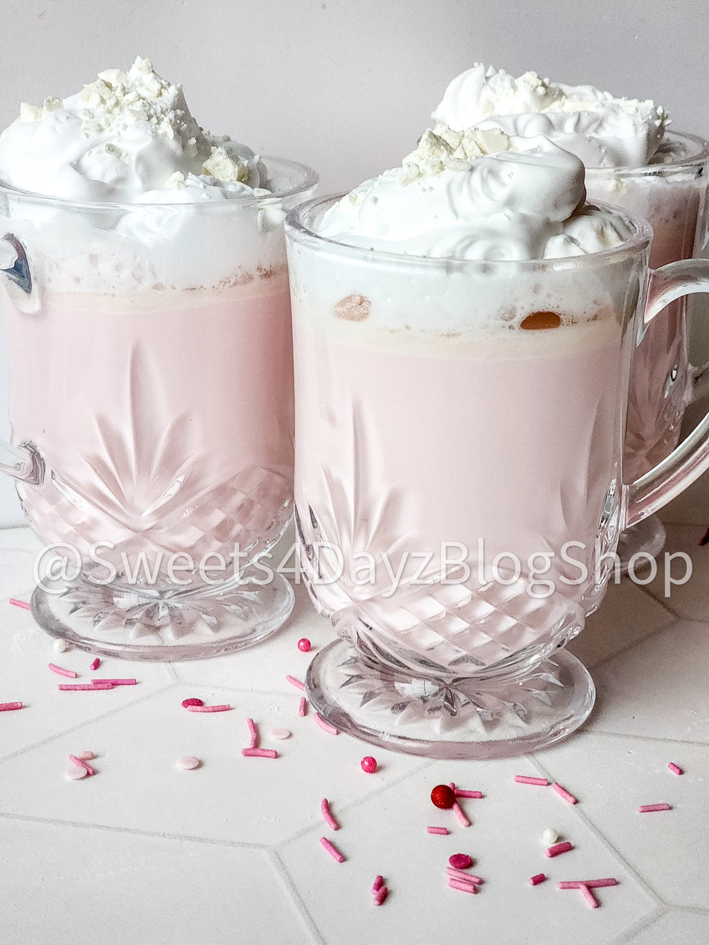 White Hot Chocolate on Rhombus