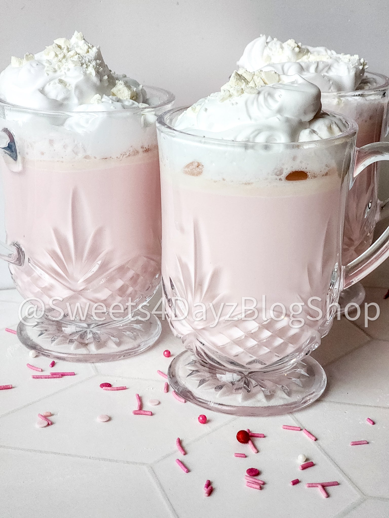 White Hot Chocolate on Rhombus