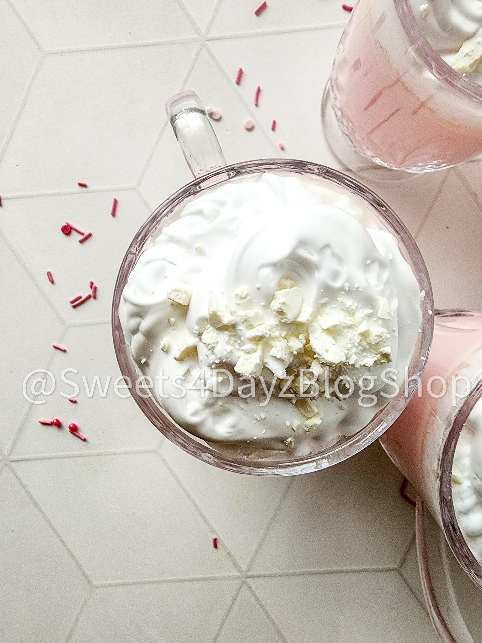 White Hot Chocolate on Rhombus