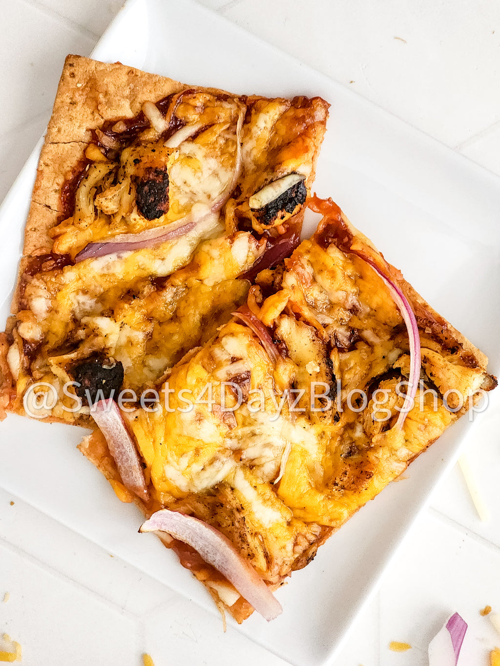 BBQ Chicken Flatbread Pizza on Rhombus