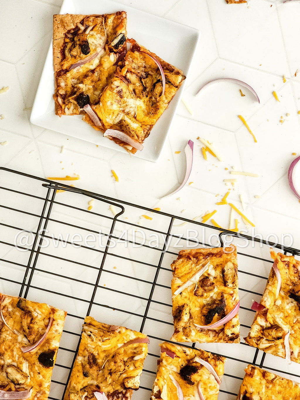 BBQ Chicken Flatbread Pizza on Rhombus