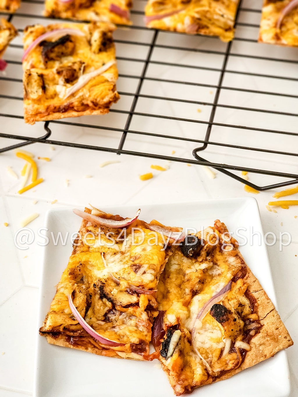 BBQ Chicken Flatbread Pizza on Rhombus