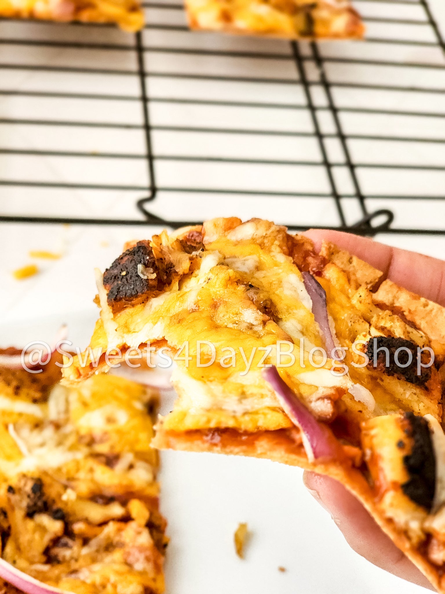 BBQ Chicken Flatbread Pizza on Rhombus