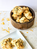 Copycat Red Lobster's Cheddar Bay Biscuits on Linen