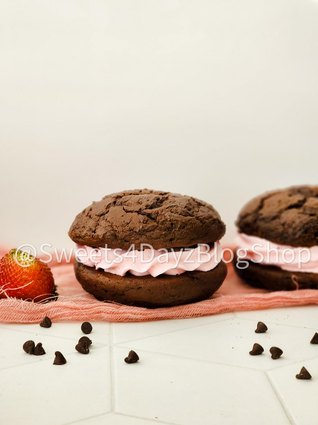 Chocolate Strawberry Whoopie Pies on Rhombus
