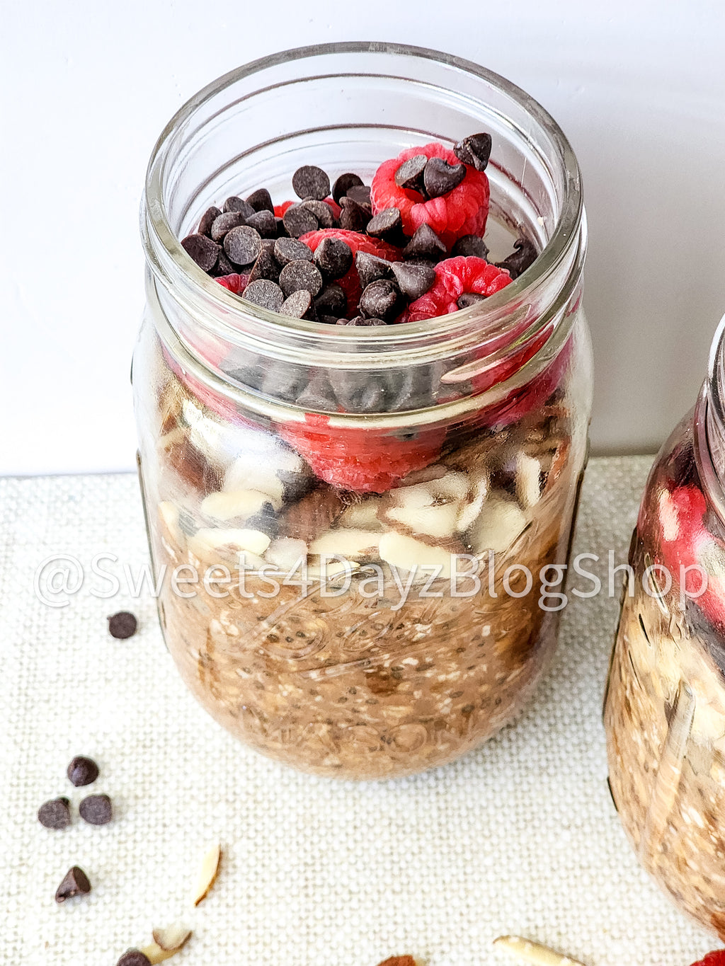 Chocolate Overnight Oats on Linen
