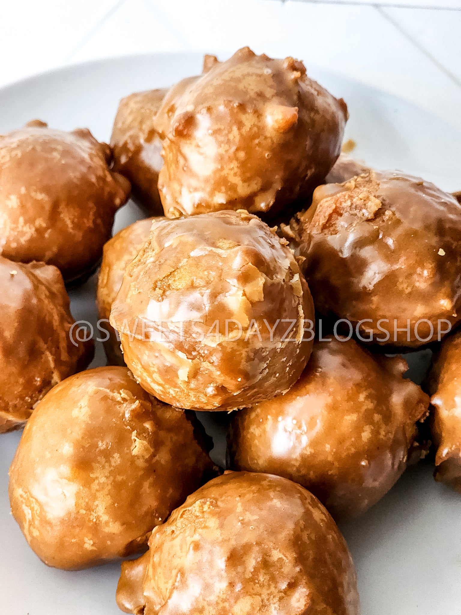 Coffee Glazed Donut Holes on Rhombus