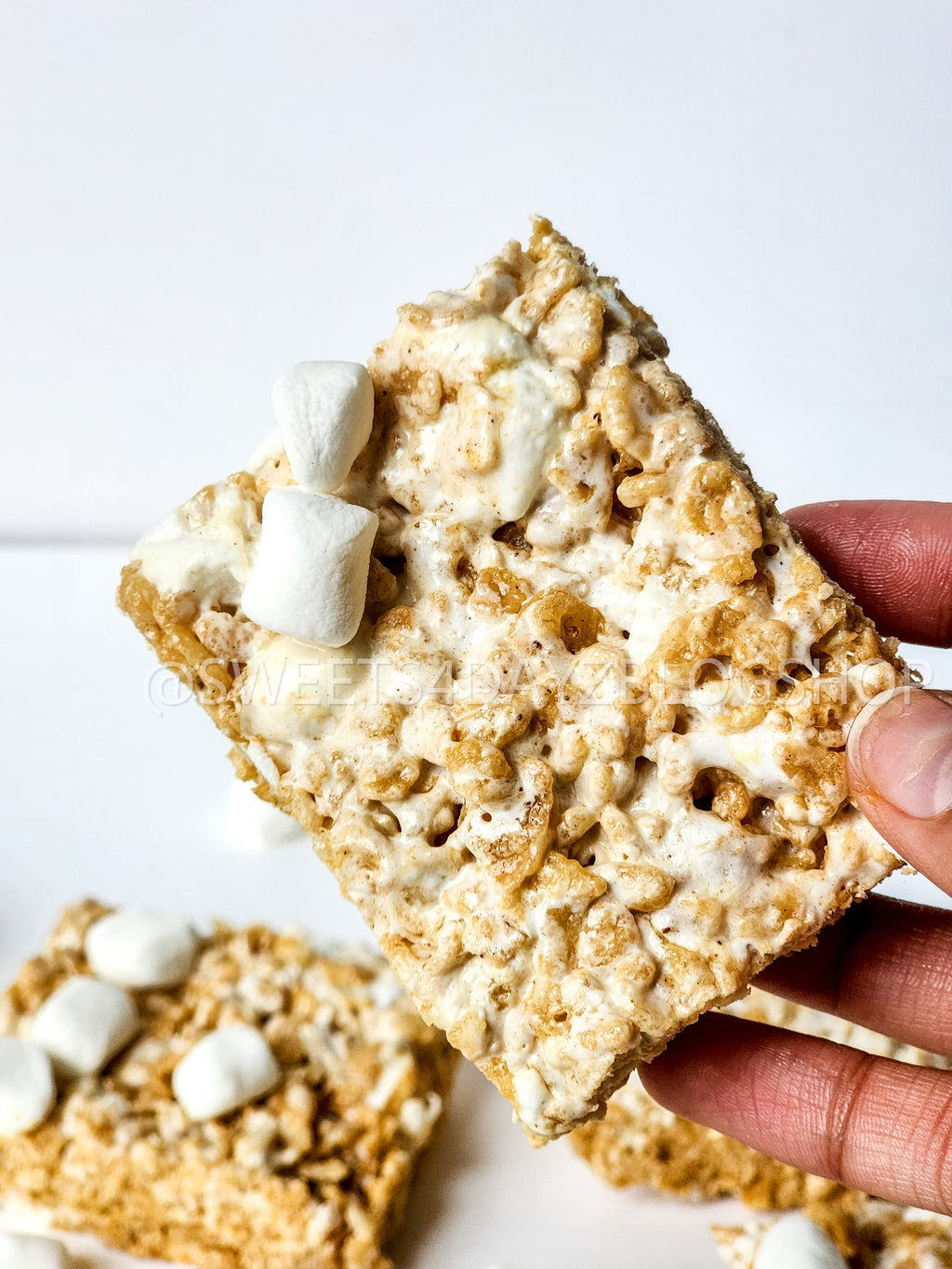 Fluffernutter Rice Krispies on White