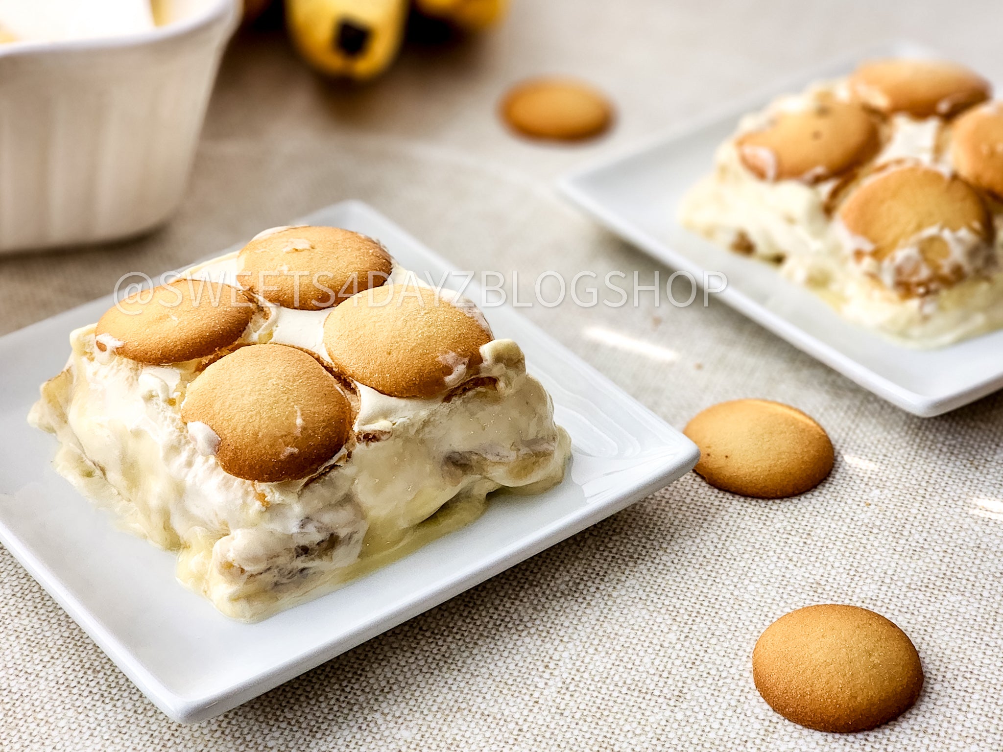 Banana Pudding Bars on Linen