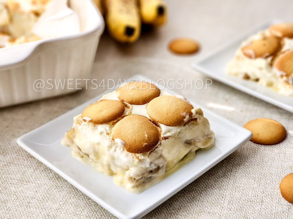 Banana Pudding Bars on Linen