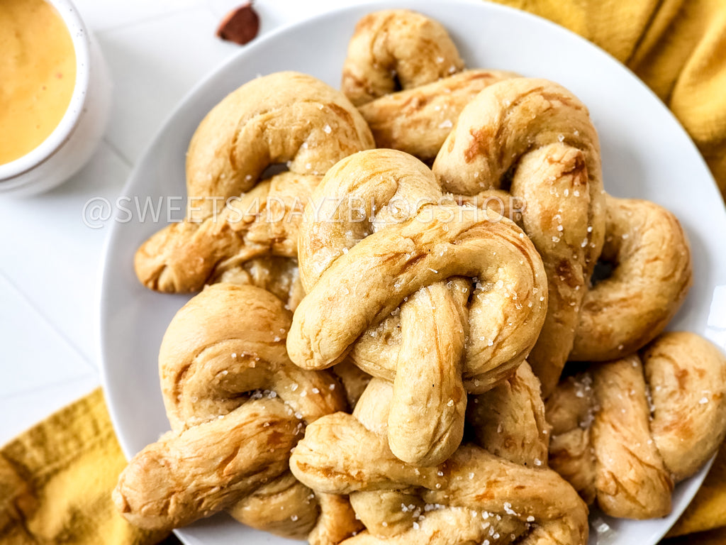 Homemade Soft Pretzels on Rhombus