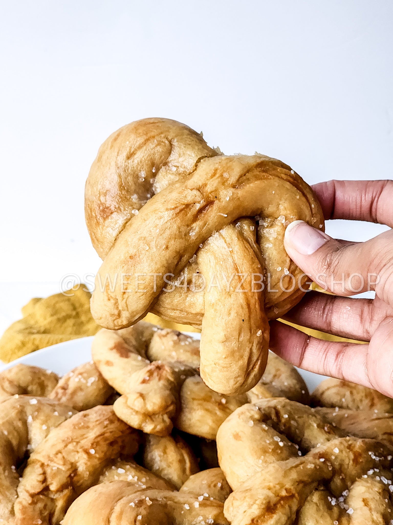 Homemade Soft Pretzels on Rhombus