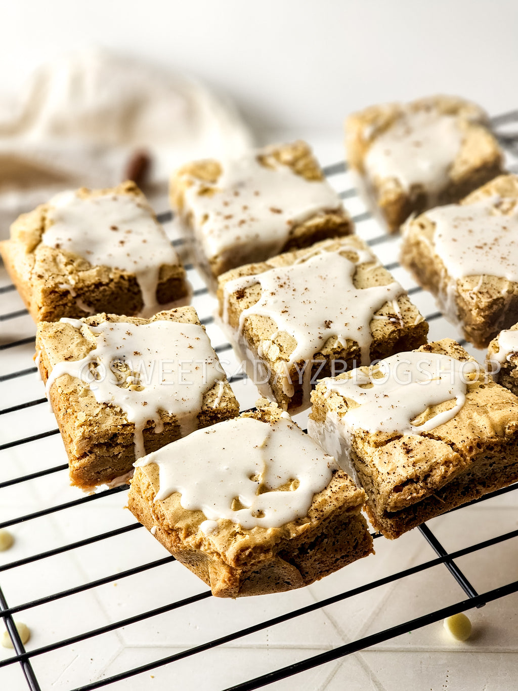 Chai Blondies on Rhombus
