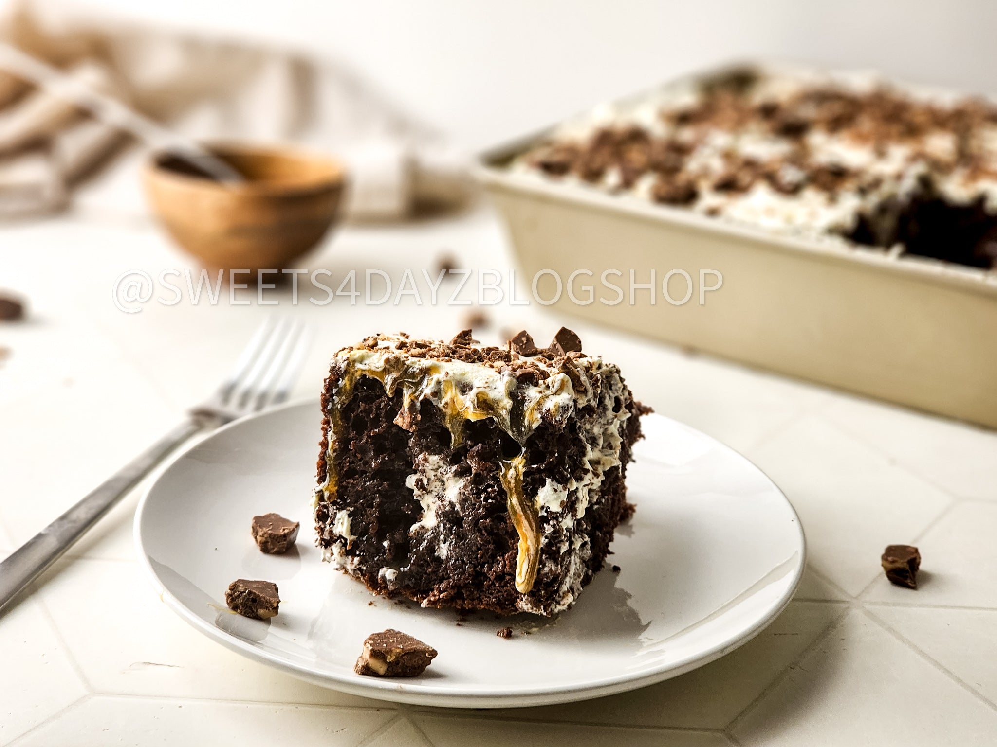 Toffee Poke Cake on Rhombus