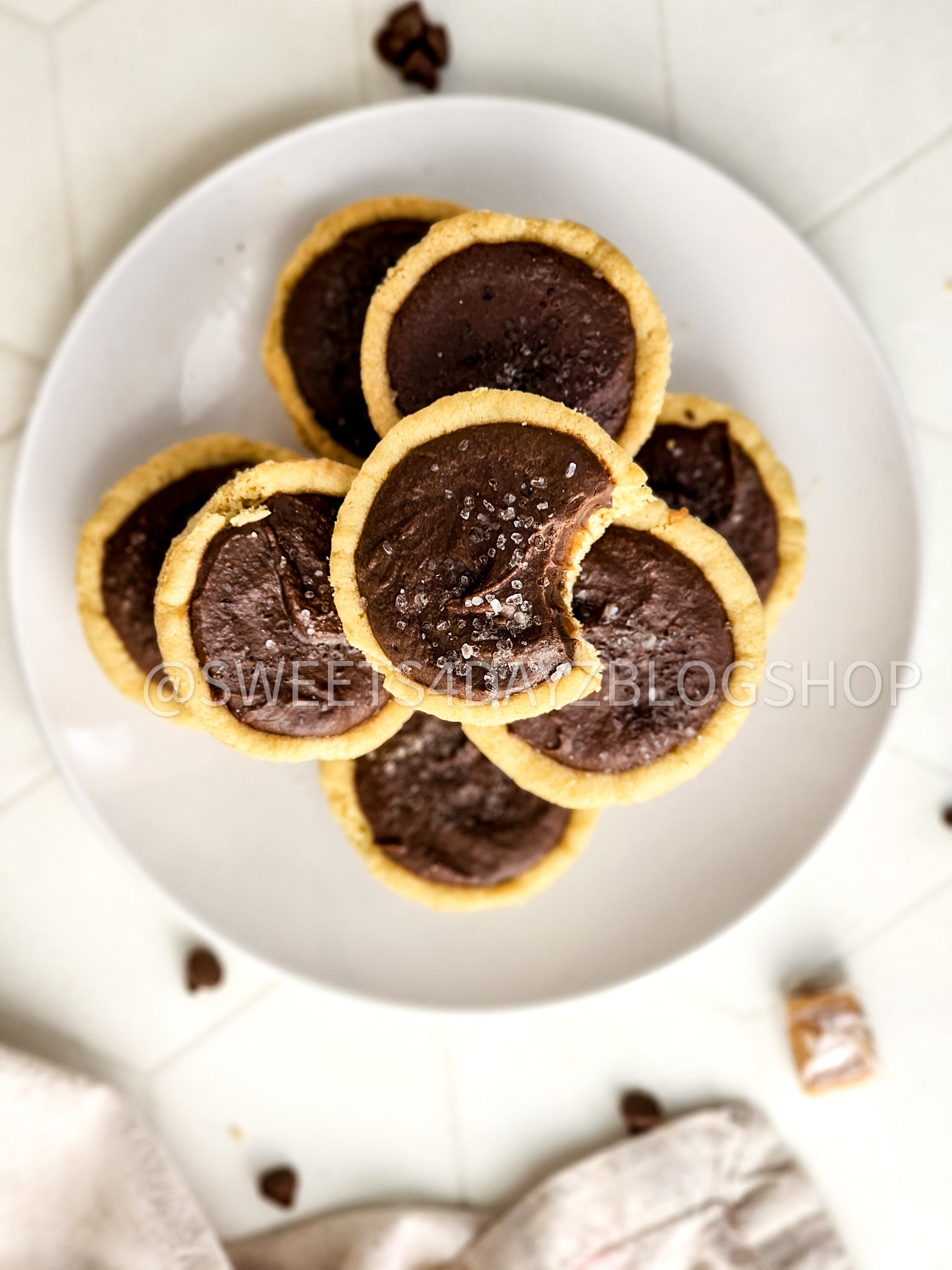 Twix Cookie Cups on Rhombus