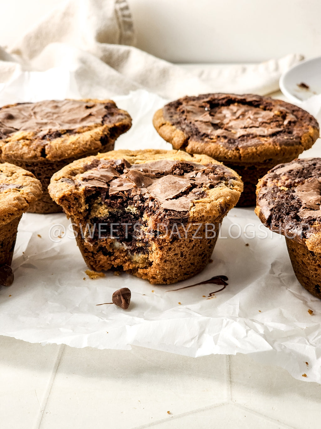 Brookie Cheesecake Cups on Rhombus