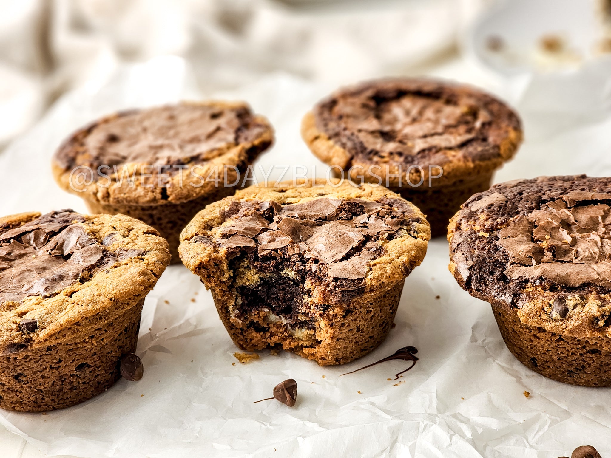 Brookie Cheesecake Cups on Rhombus