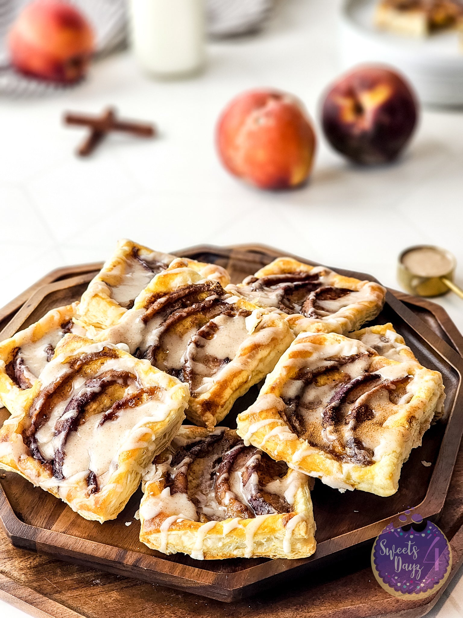 Peach Tartlets on Rhombus