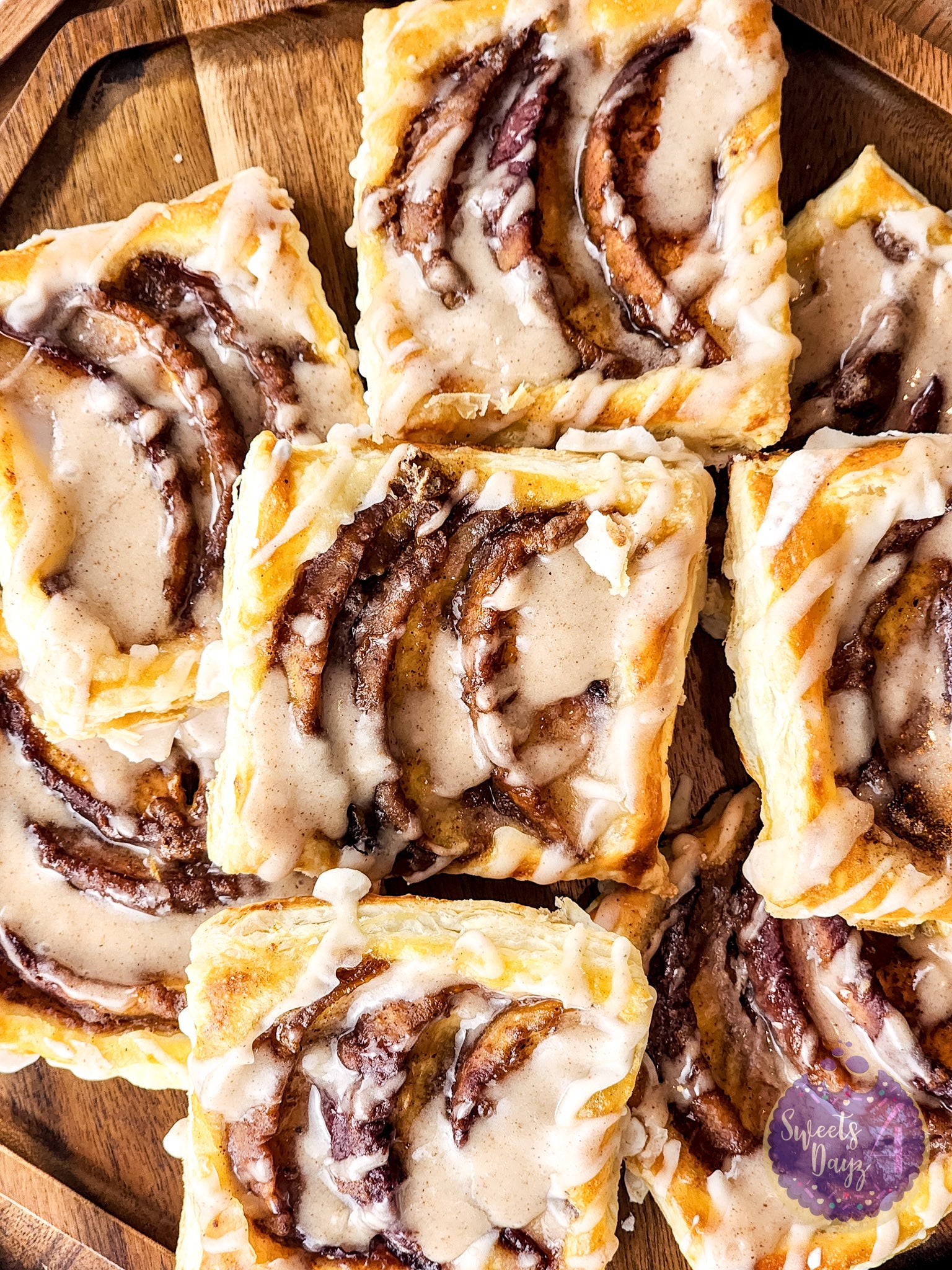 Peach Tartlets on Rhombus