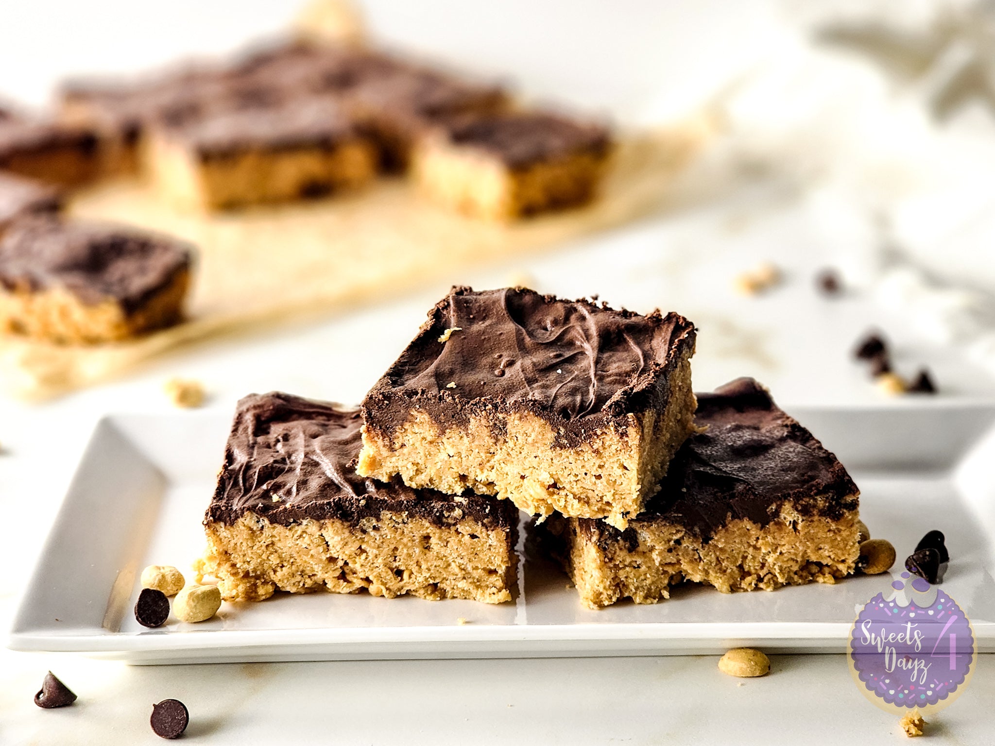 Peanut Butter Chocolate Rice Krispy Treats on Gold Marble