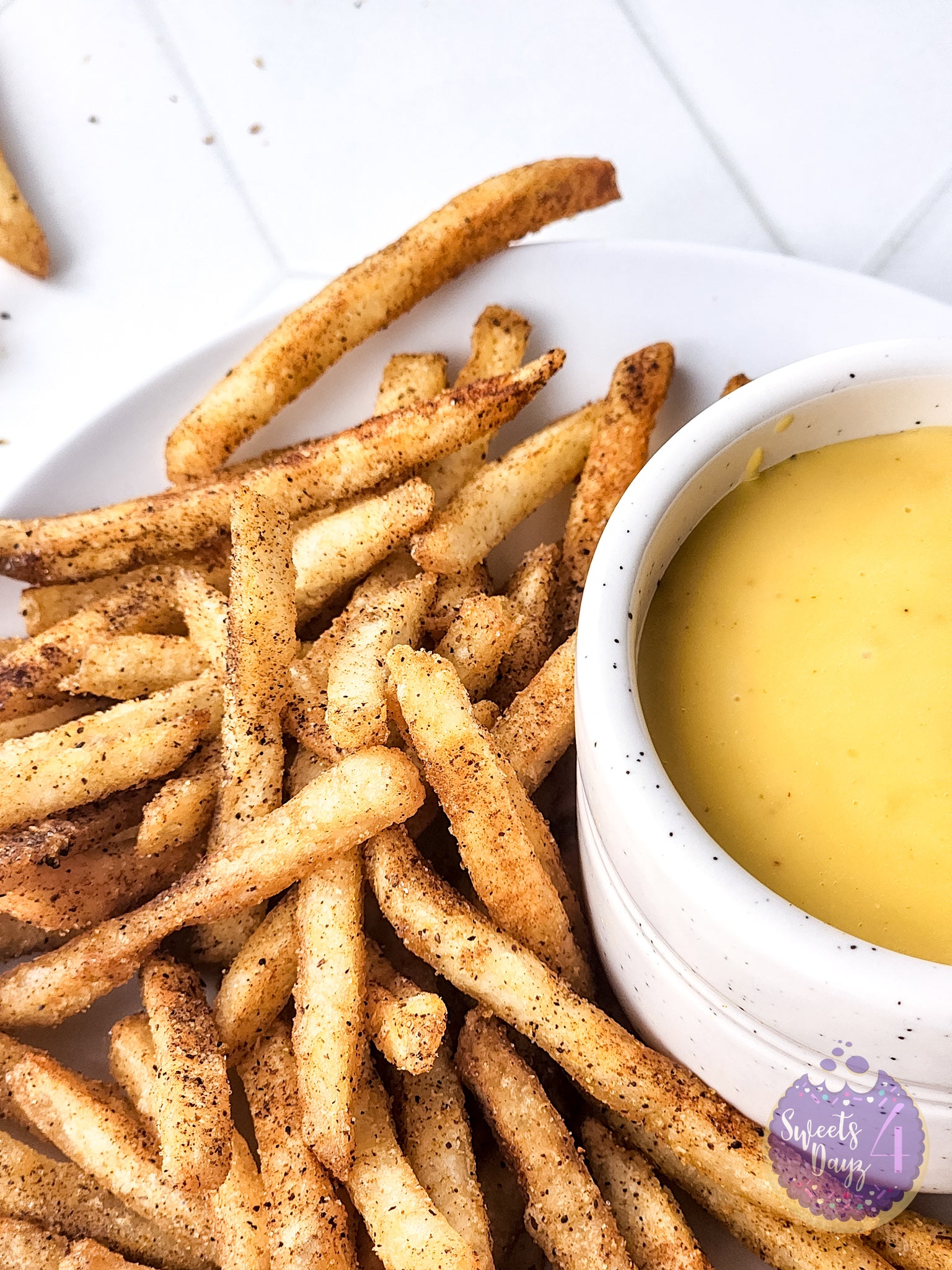 Copycat Taco Bell Nacho Fries on Rhombus