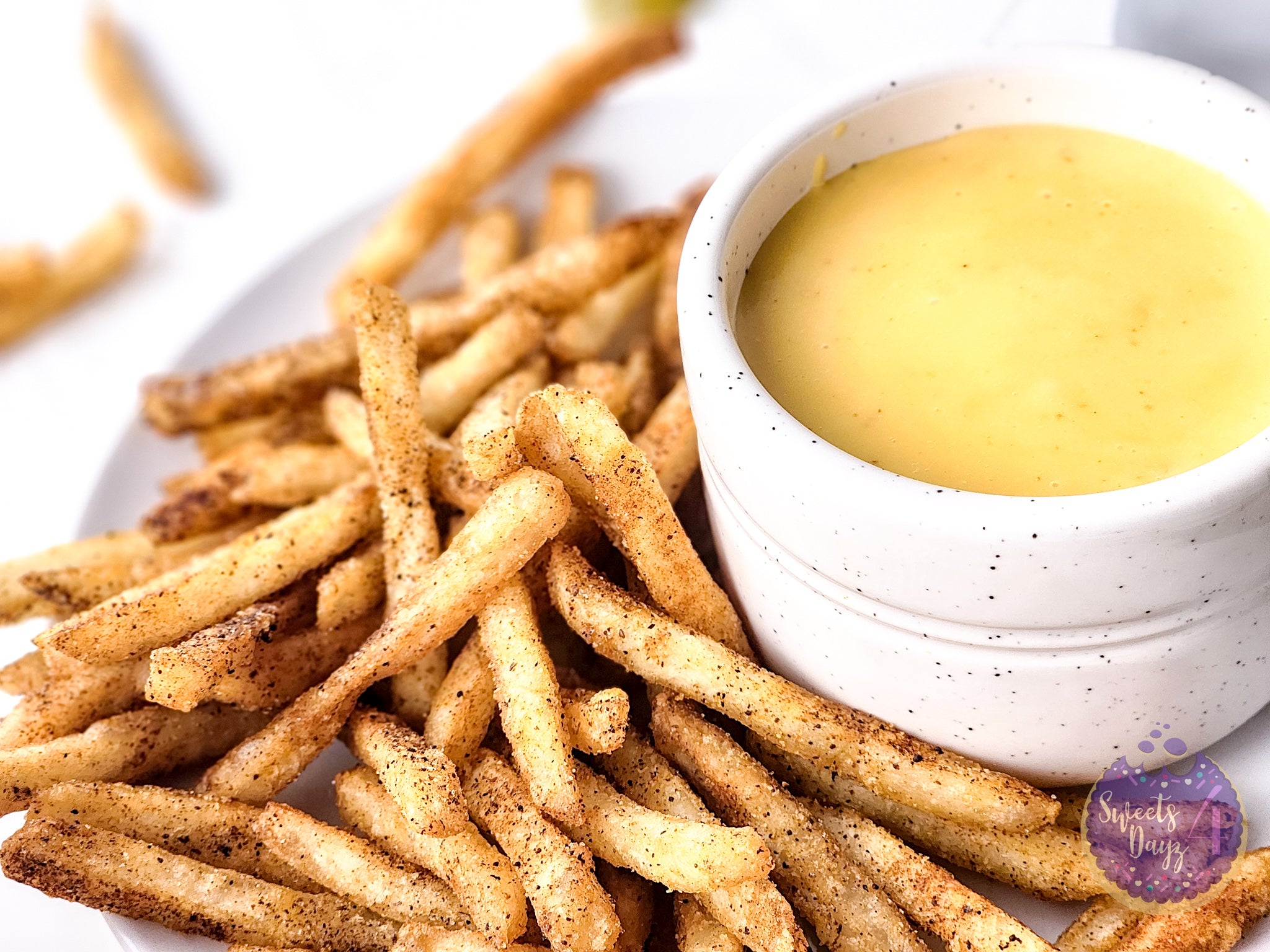 Copycat Taco Bell Nacho Fries on Rhombus