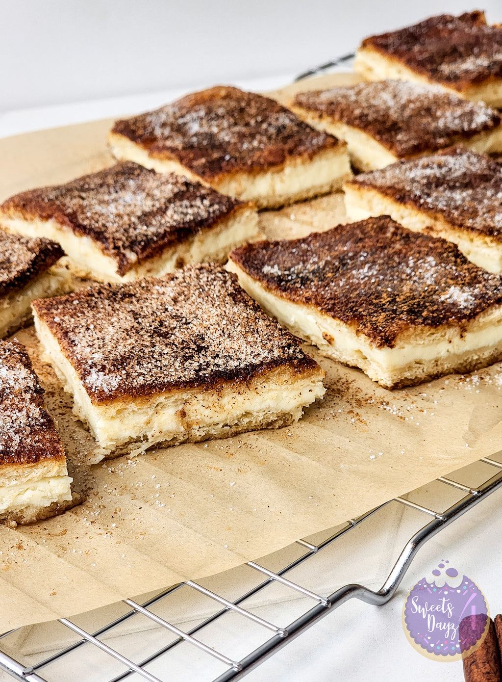 Churro Cheesecake Bars on Rhombus