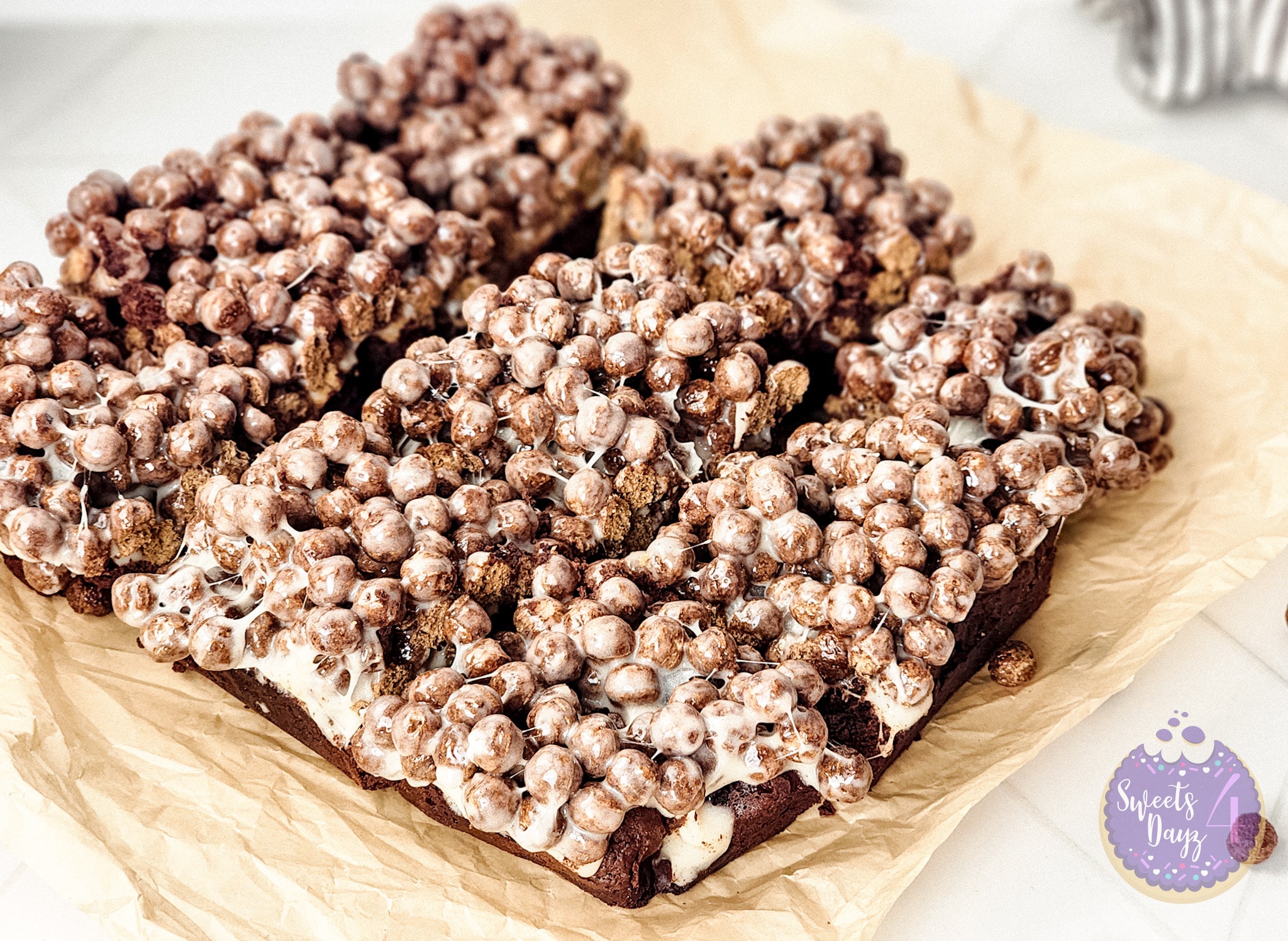 Chocolate Marshmallow Gooey Bars on Rhombus