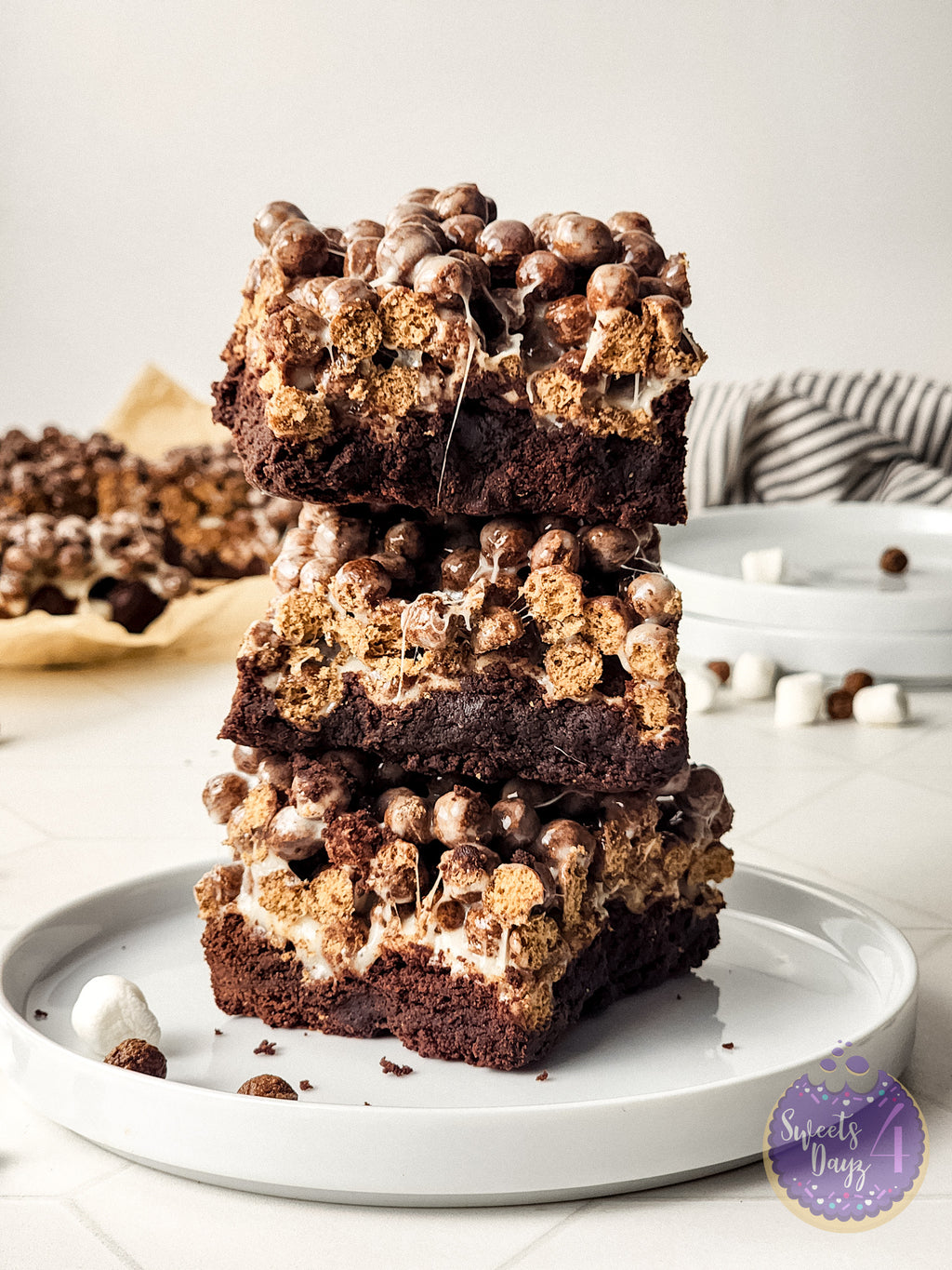 Chocolate Marshmallow Gooey Bars on Rhombus