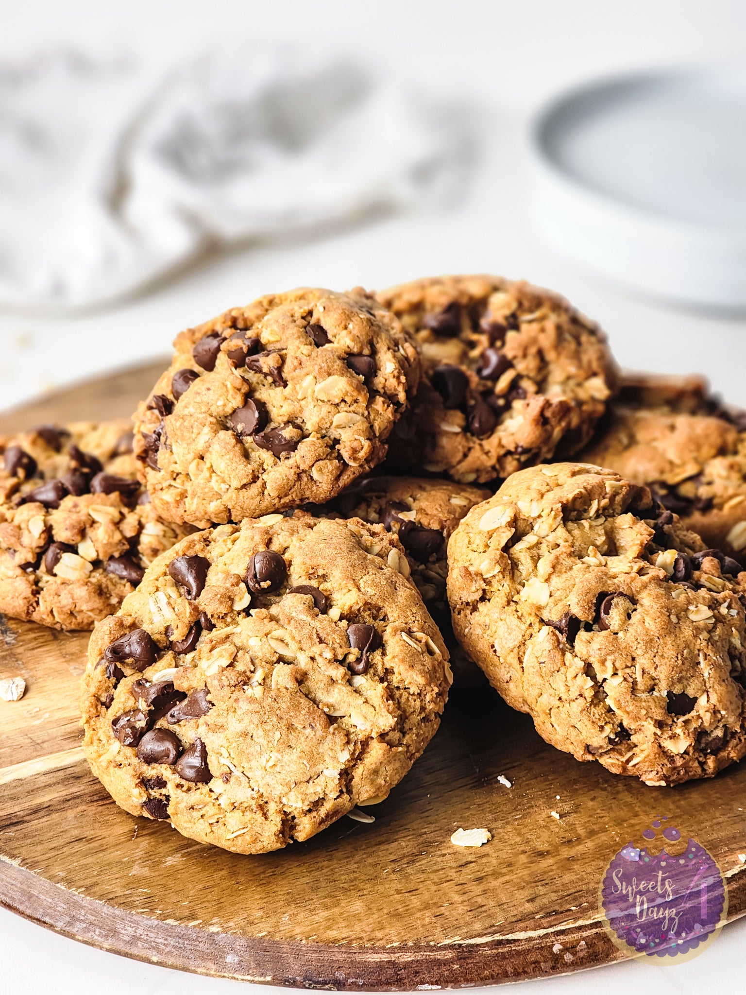 Oatmeal Chocolate Chip Cookies on Rhombus