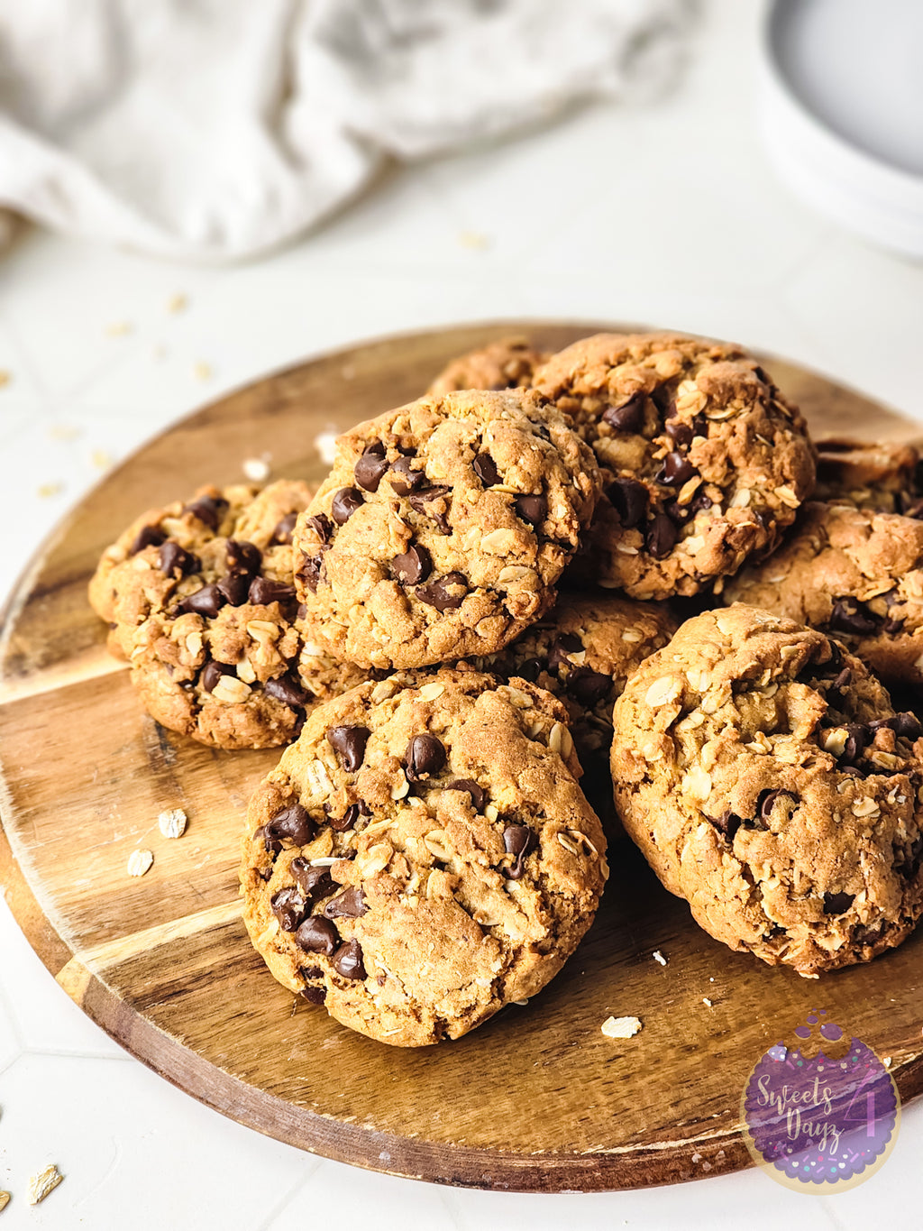 Oatmeal Chocolate Chip Cookies on Rhombus
