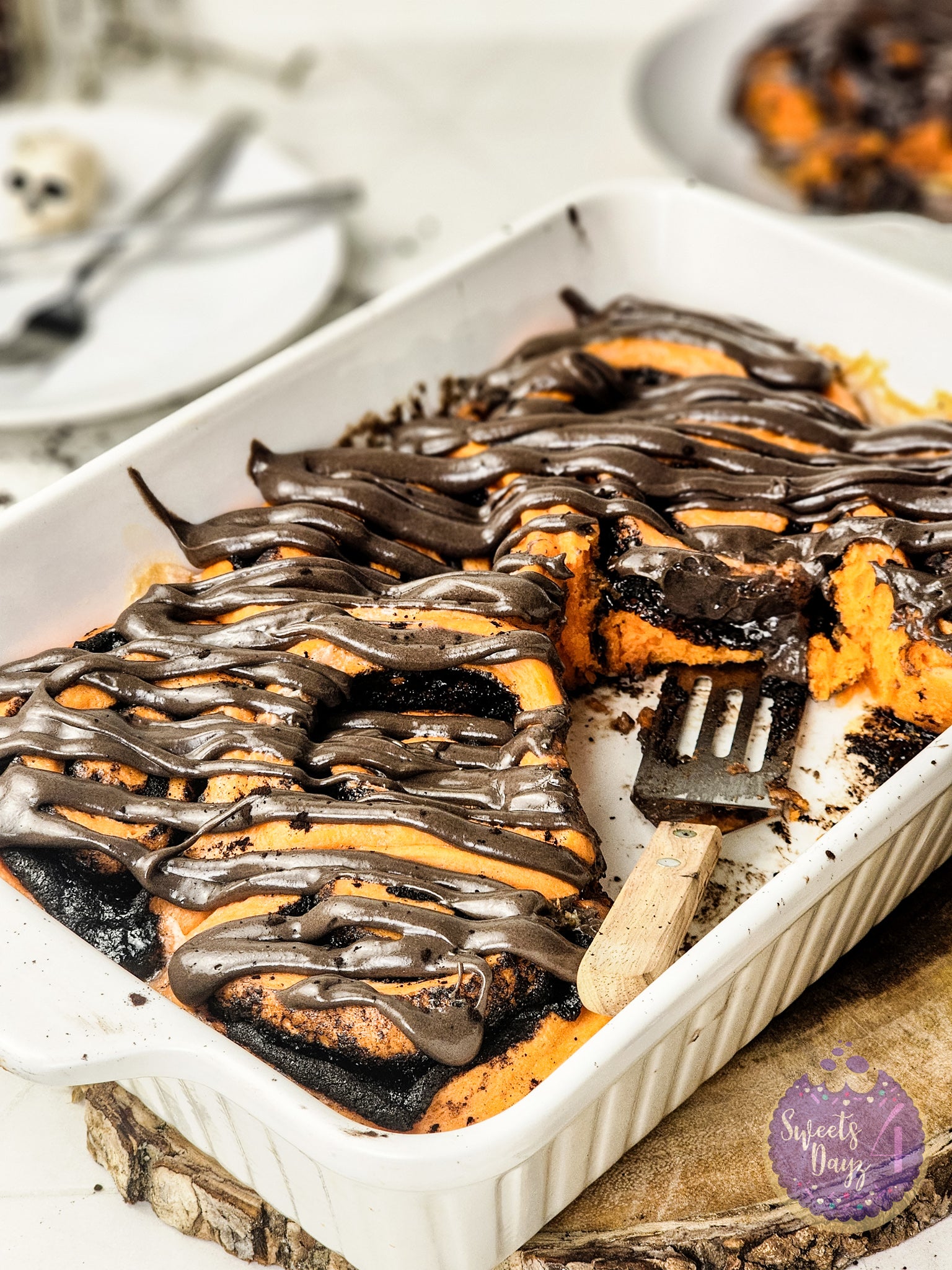 Halloween Cinnamon Rolls on Rhombus