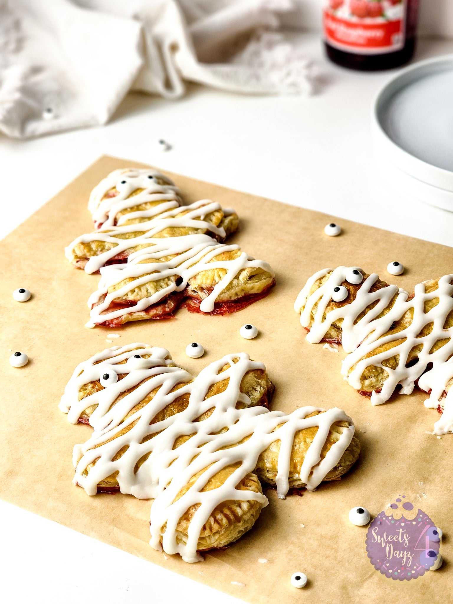 Mummy Halloween Poptarts on White