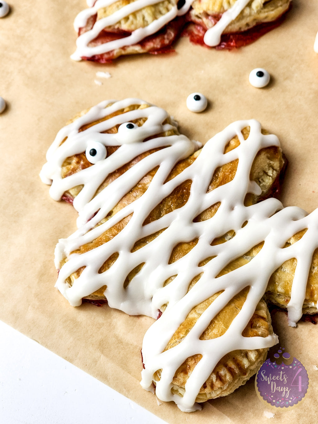 Mummy Halloween Poptarts on White