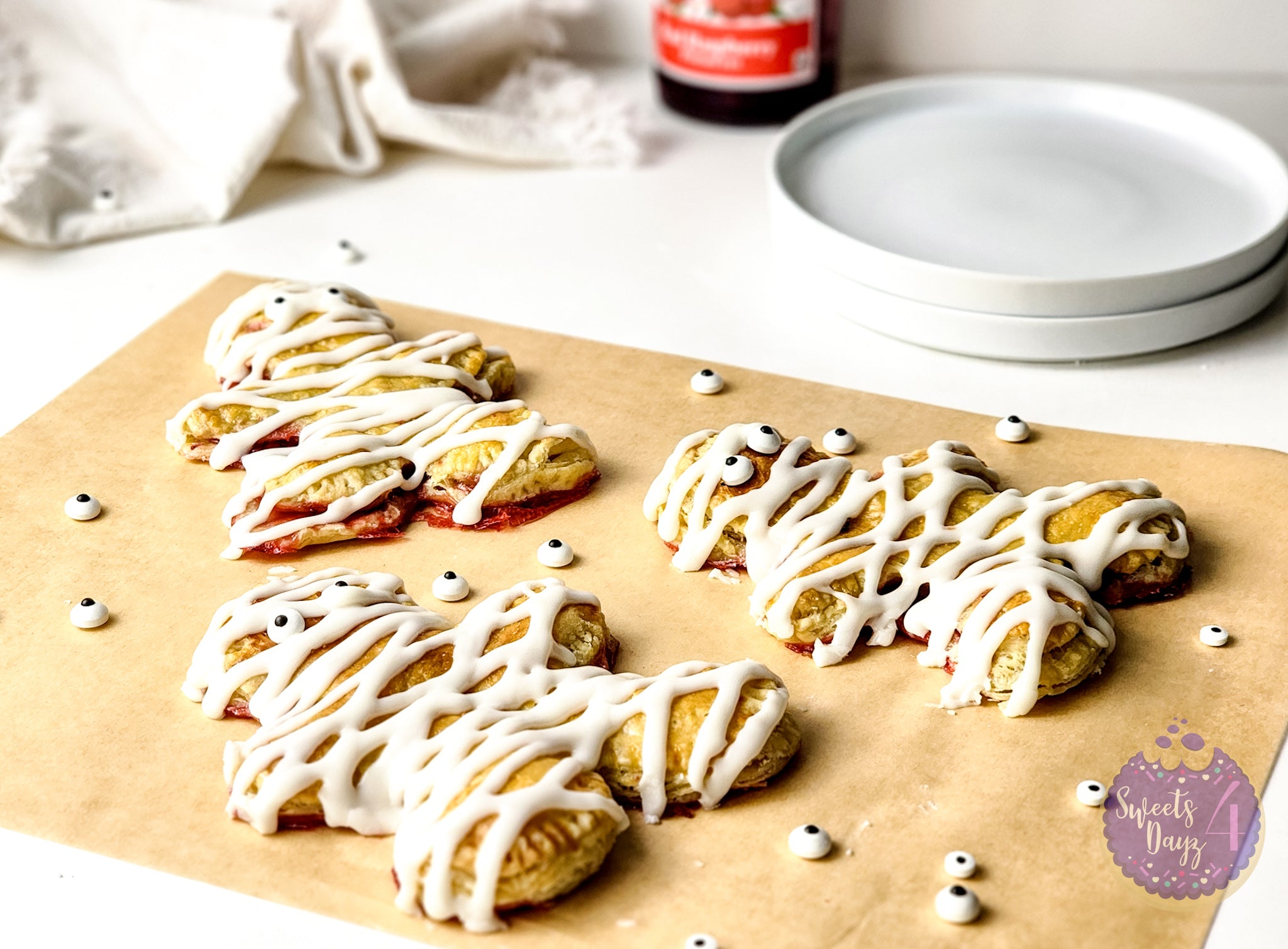 Mummy Halloween Poptarts on White