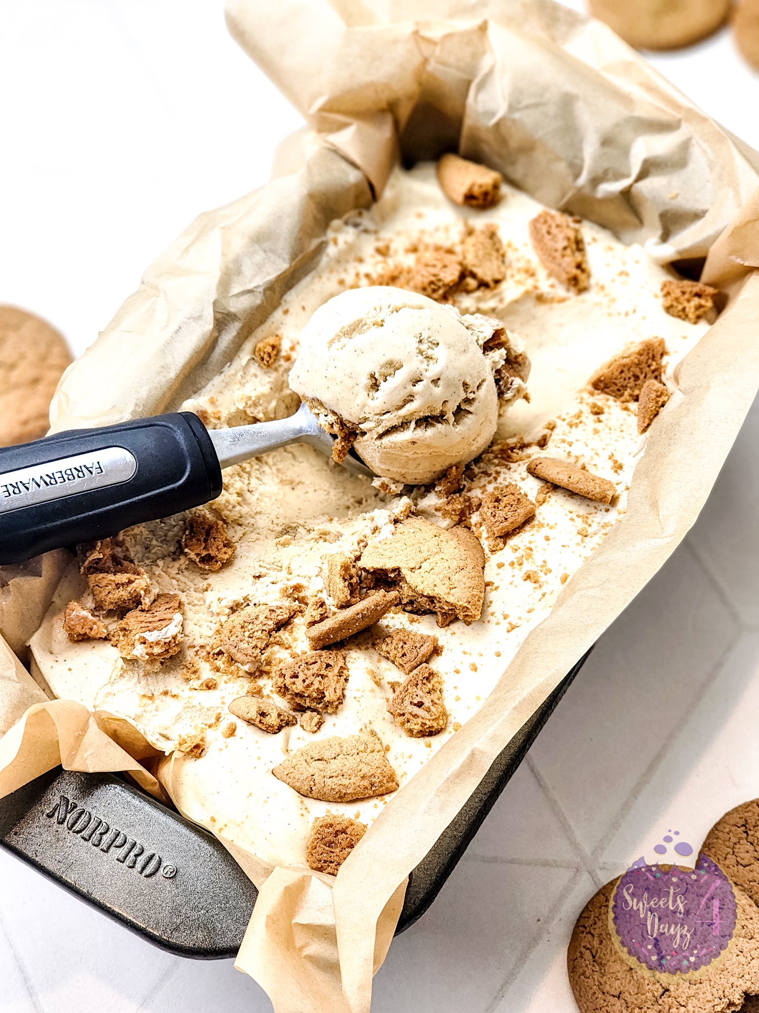 Gingerbread Ice Cream on Rhombus