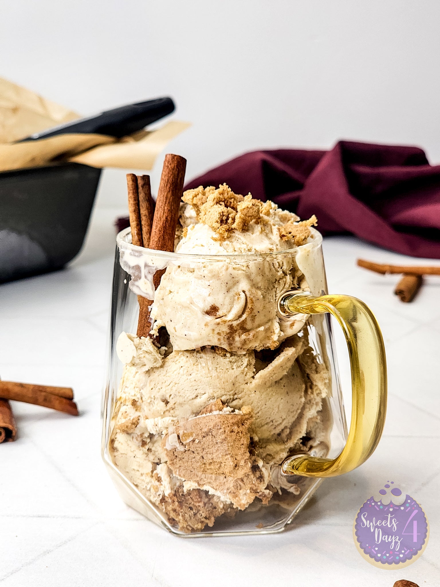 Gingerbread Ice Cream on Rhombus