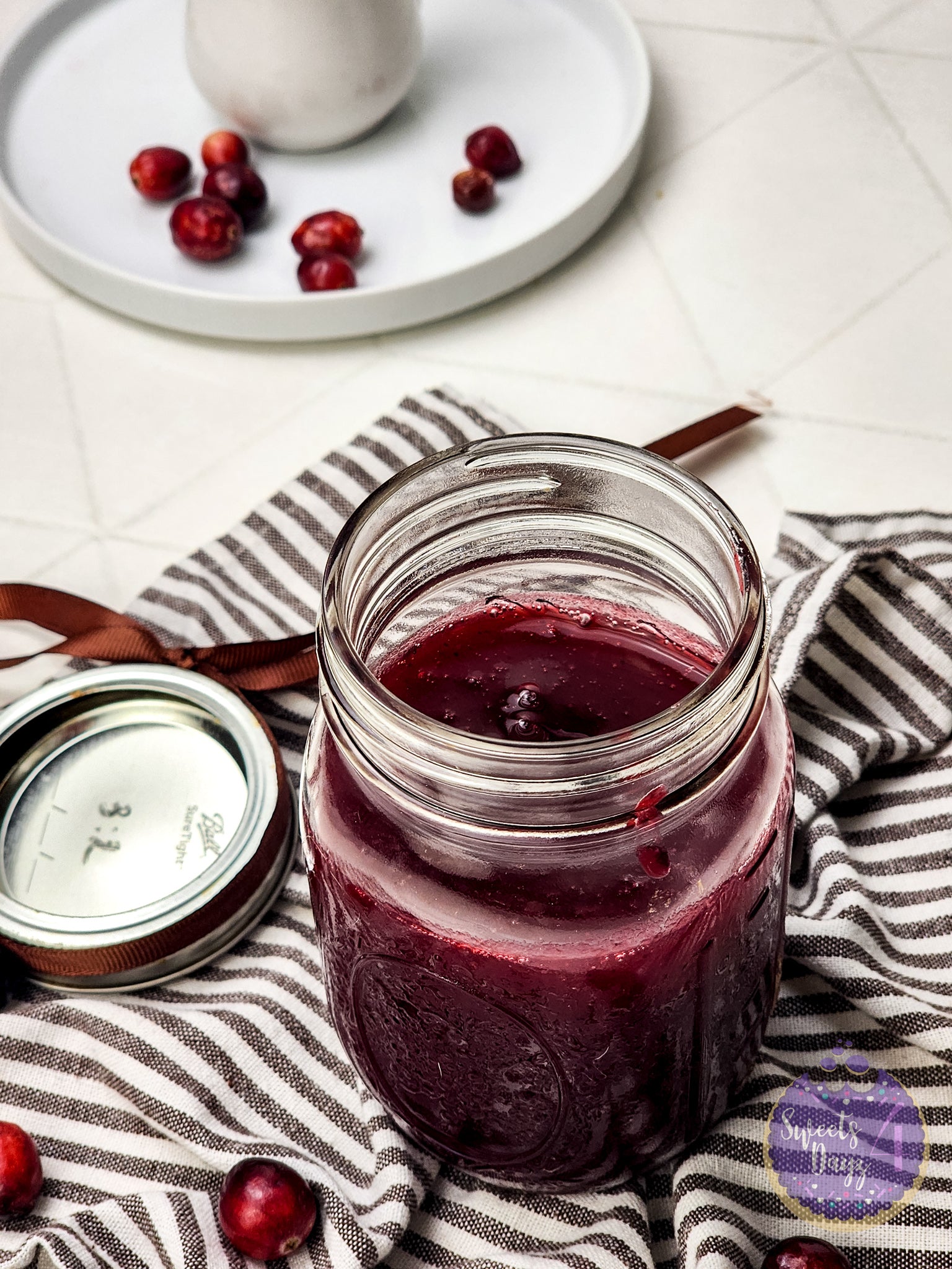 Homemade Cranberry Sauce on Rhombus