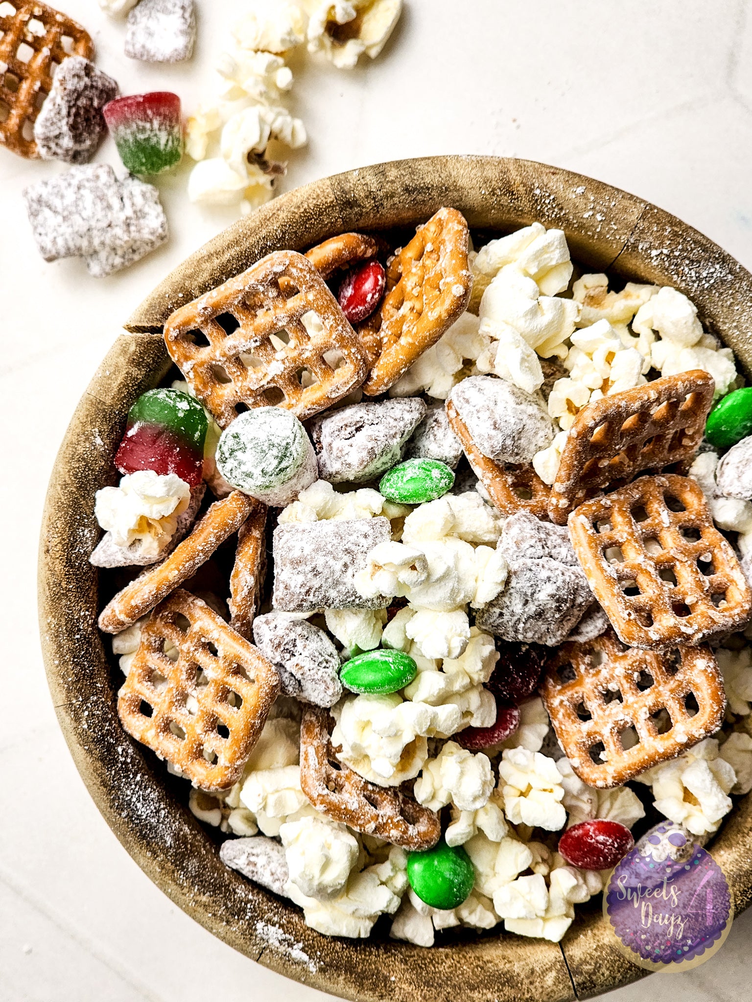 Holiday Chex Mix on Rhombus