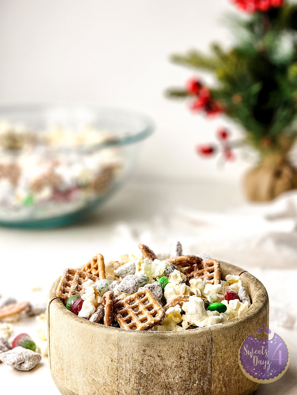 Holiday Chex Mix on Rhombus