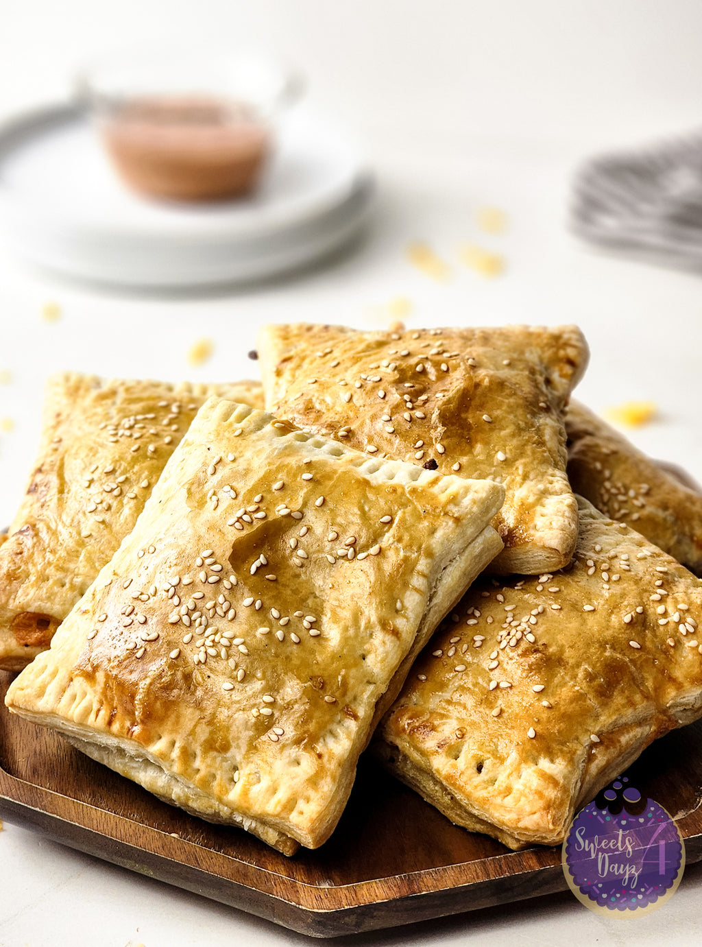 Cheeseburger Hand Pies on Rhombus