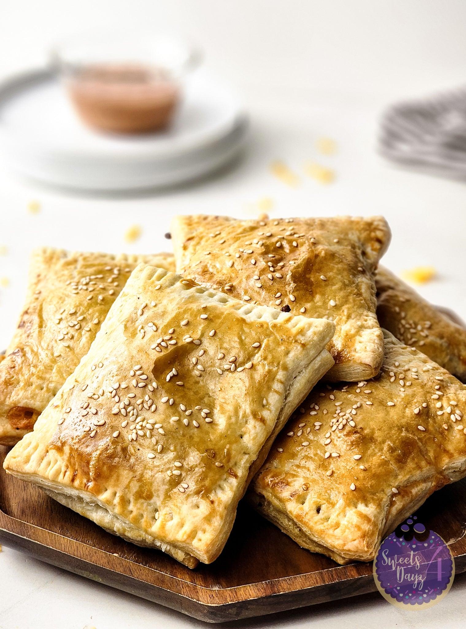 Cheeseburger Hand Pies on Rhombus