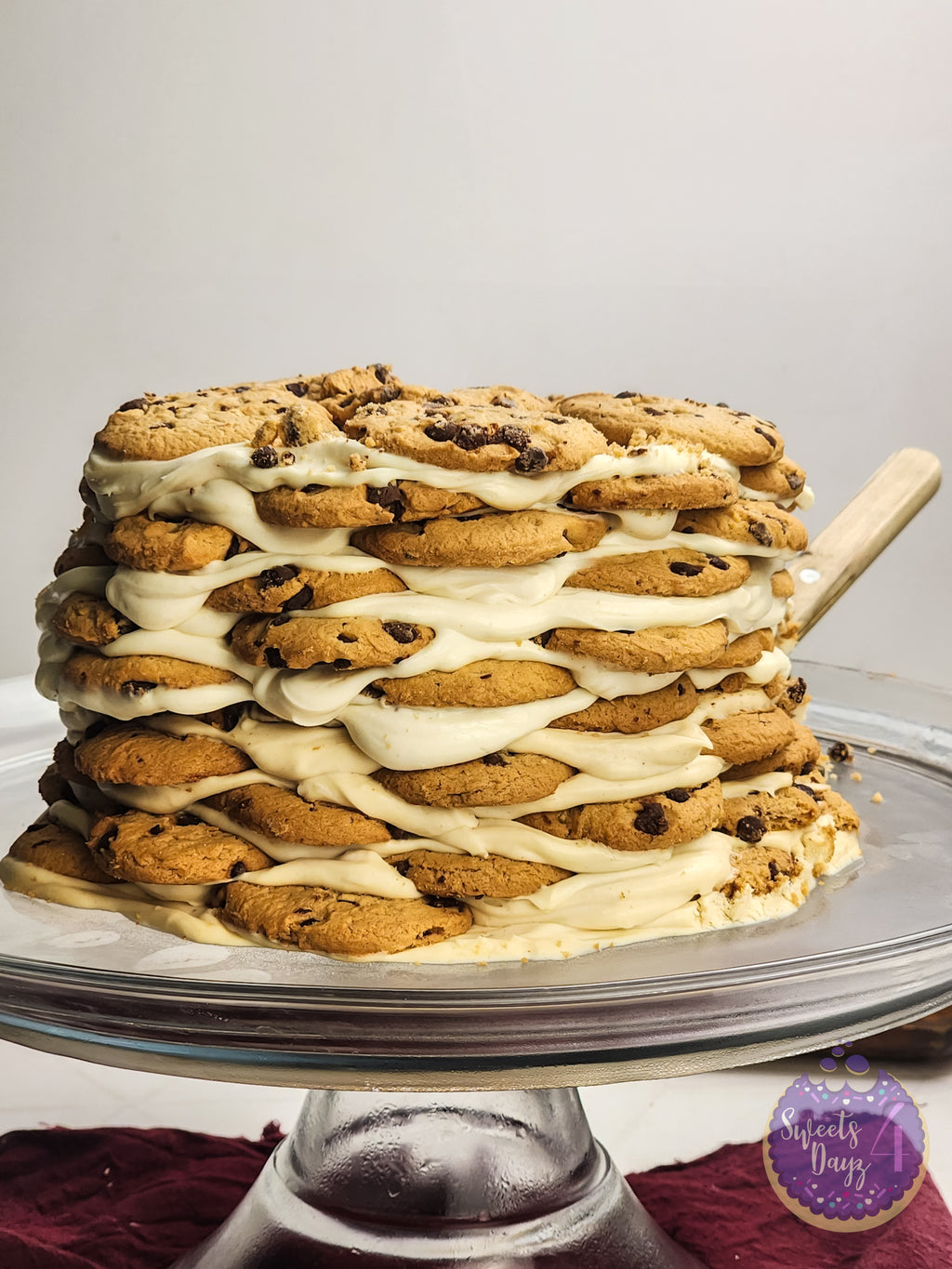 Milk n Cookies Ice Box Cake on Rhombus