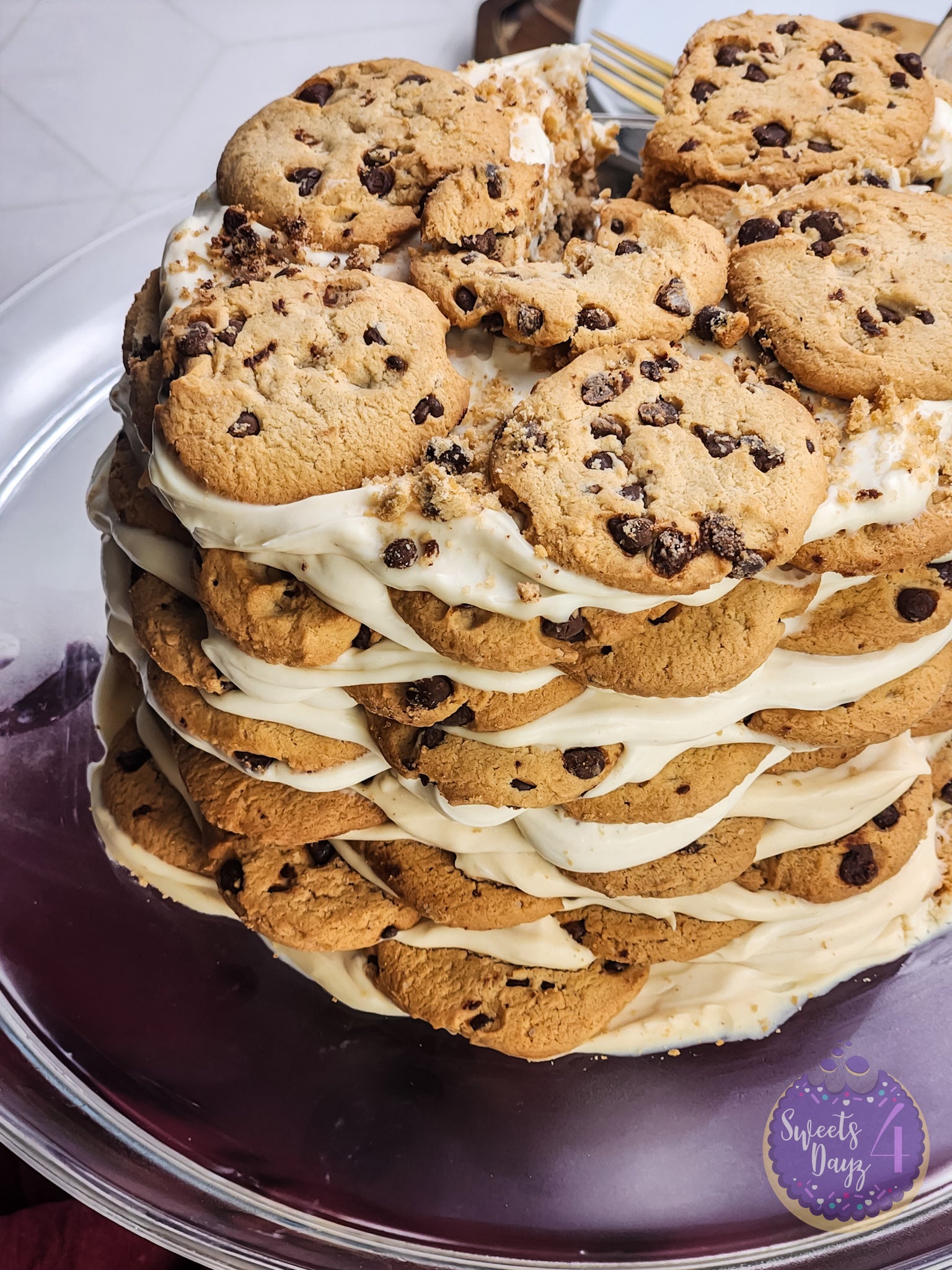 Milk n Cookies Ice Box Cake on Rhombus