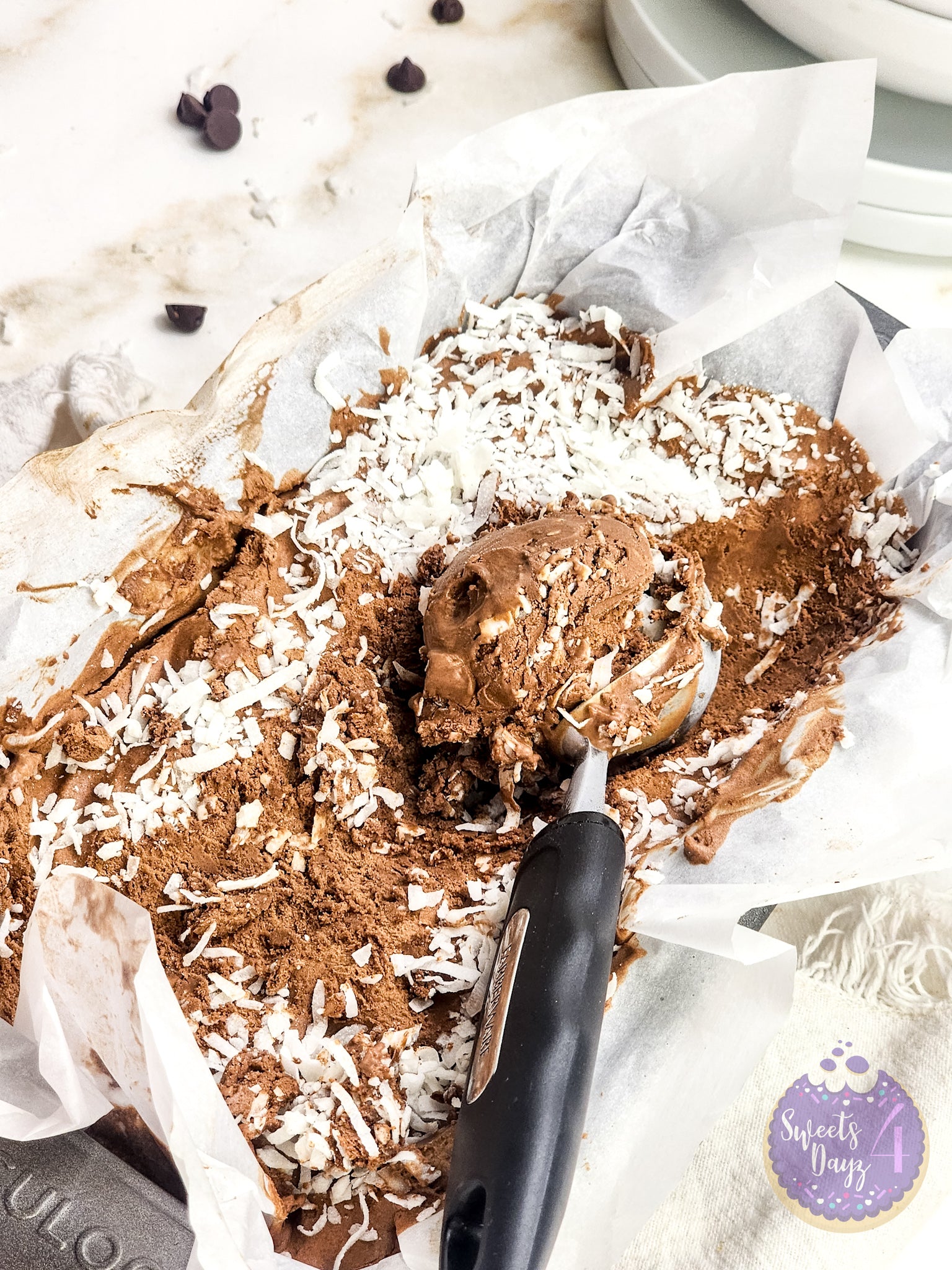 Chocolate Coconut Ice Cream on Gold Marble