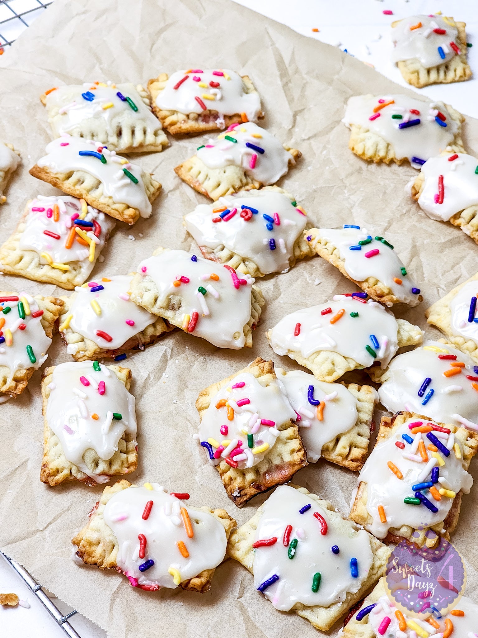Mini Strawberry PopTarts on Rhombus