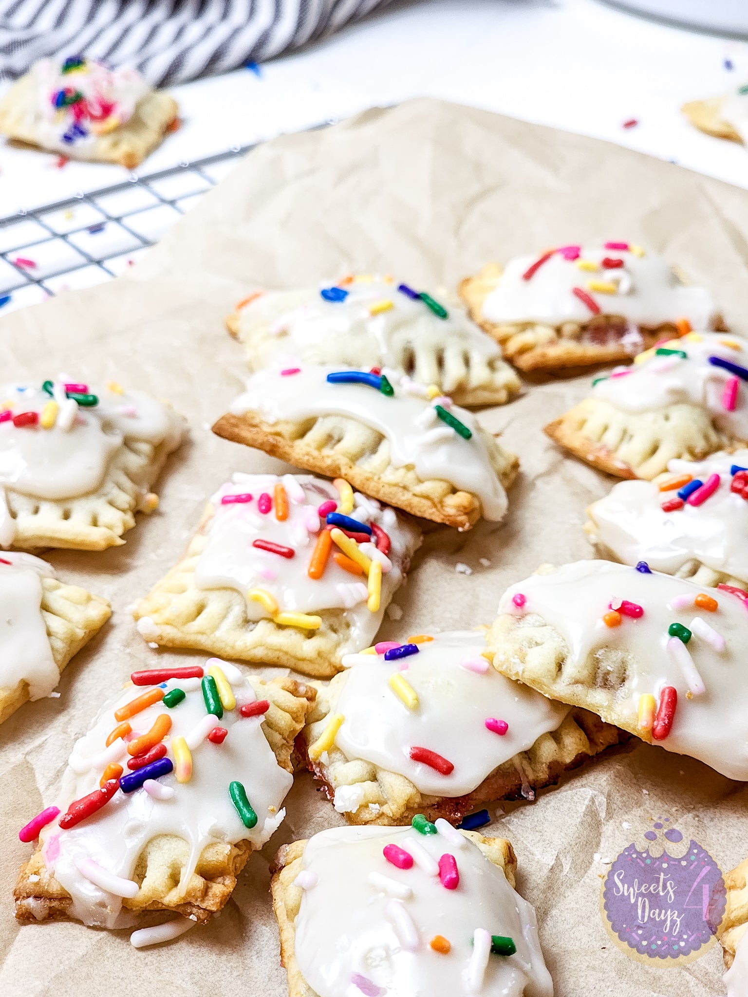 Mini Strawberry PopTarts on Rhombus