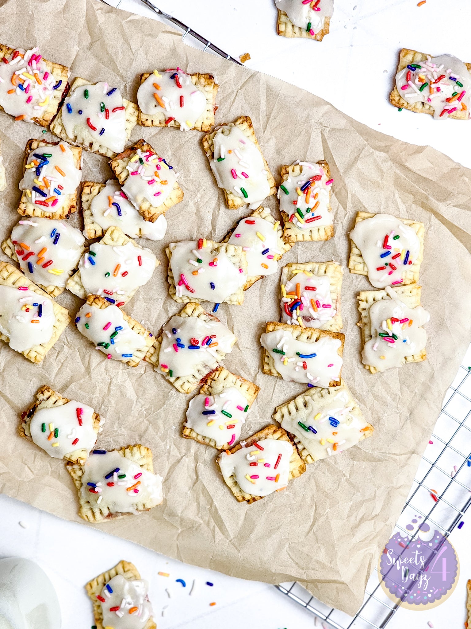 Mini Strawberry PopTarts on Rhombus