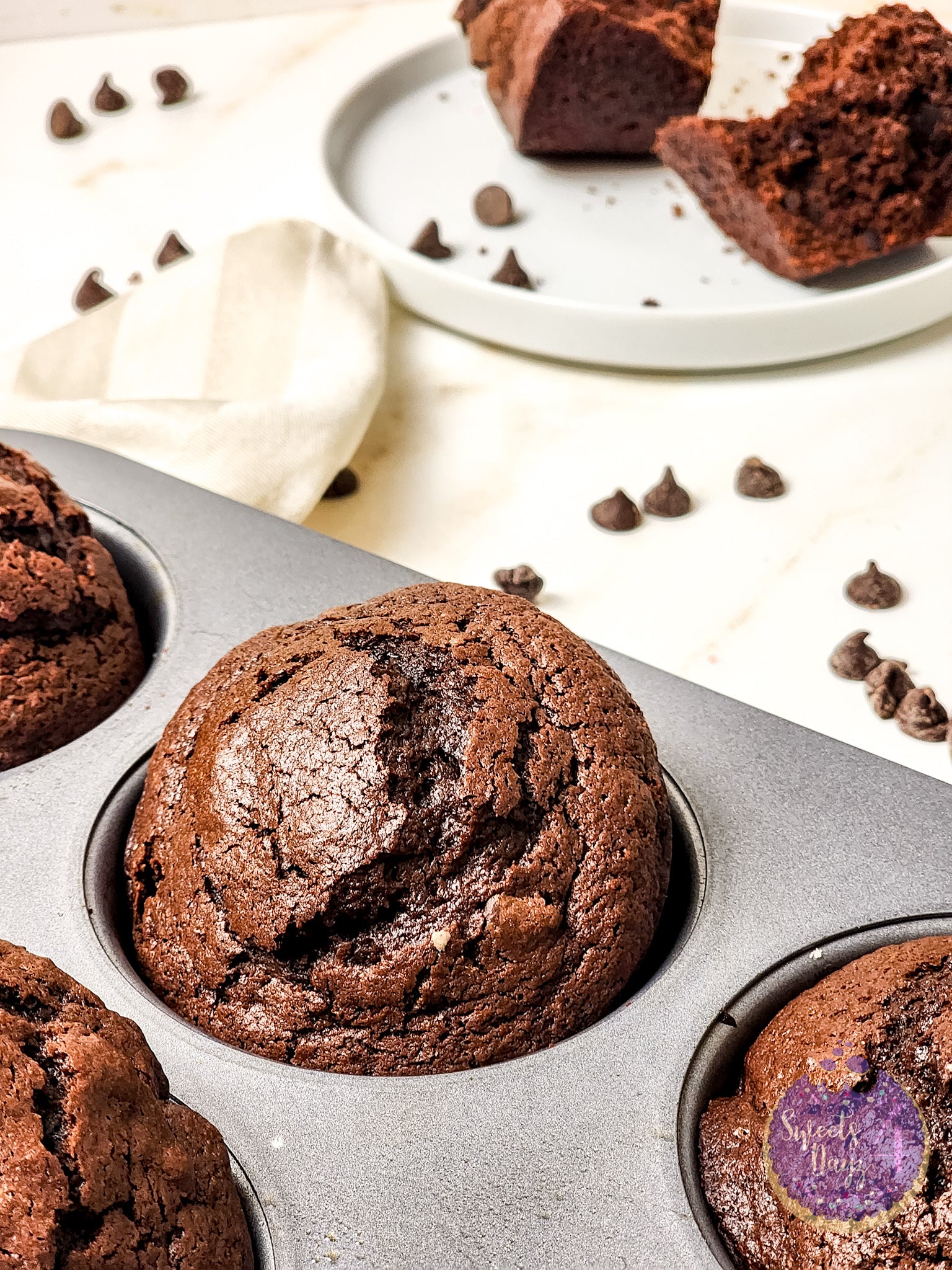 Brownie Muffins on Gold Marble