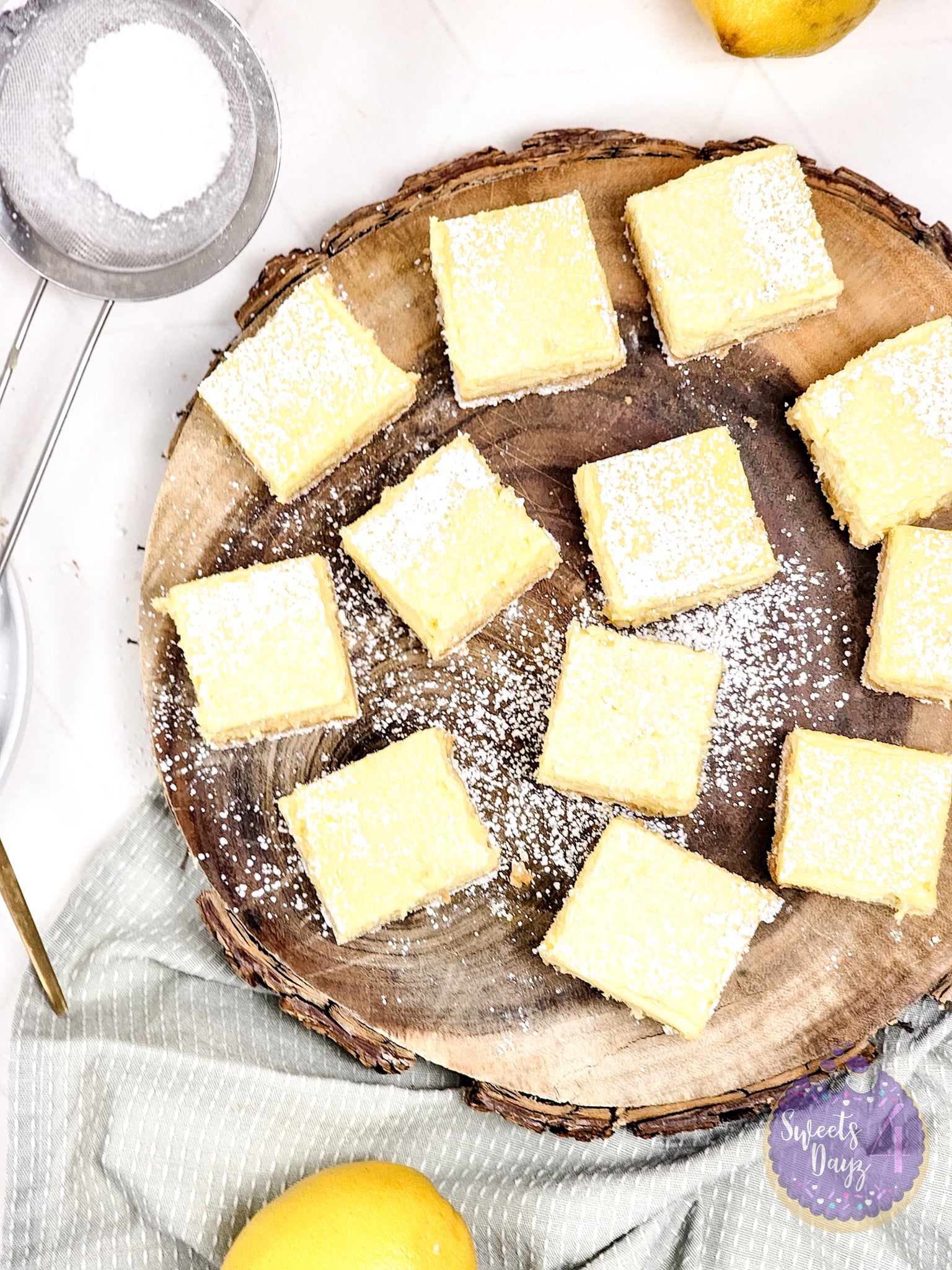 Lemon Cheesecake Bars on Rhombus